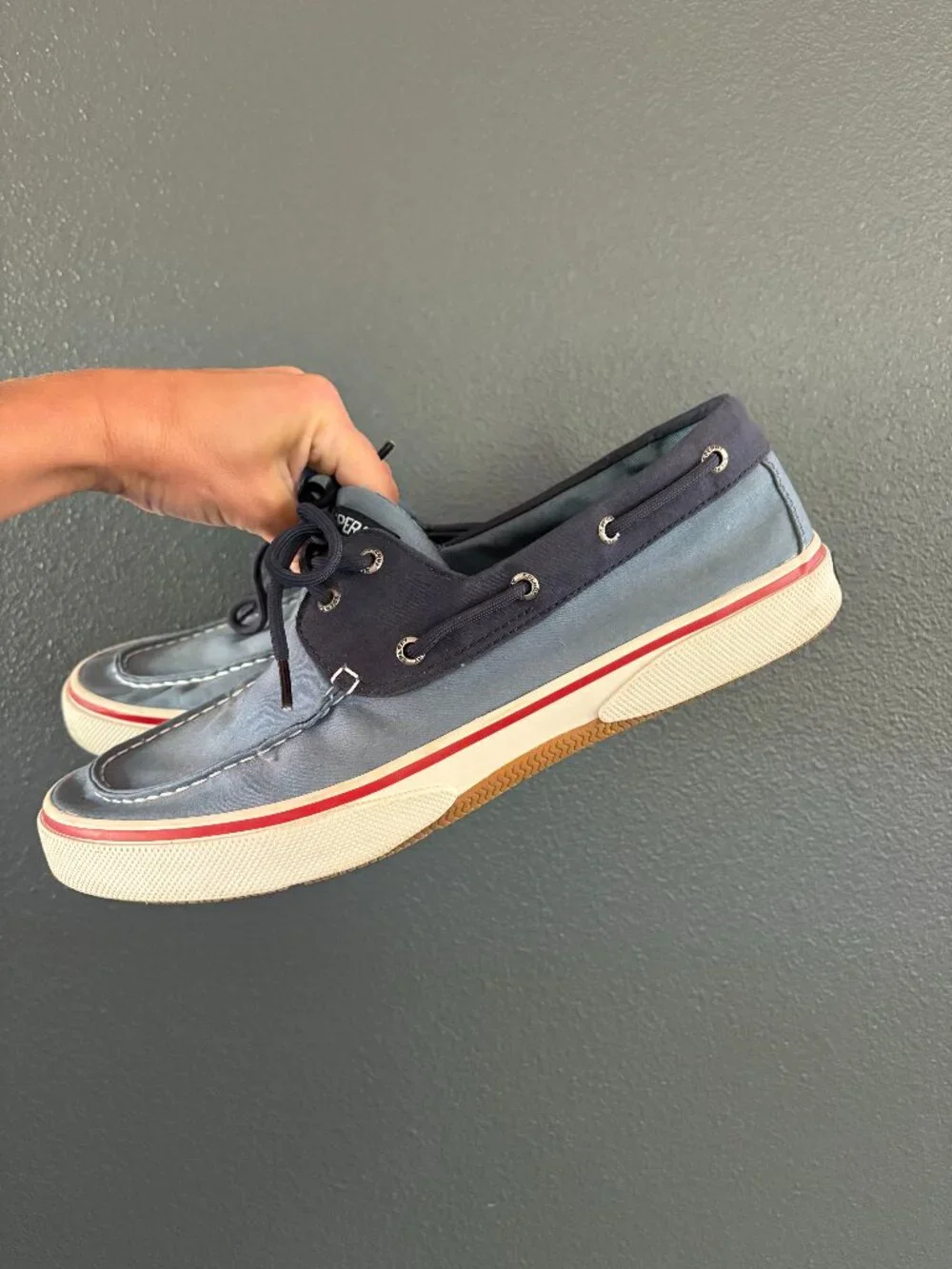 Mens Sperry Bahama boat shoe